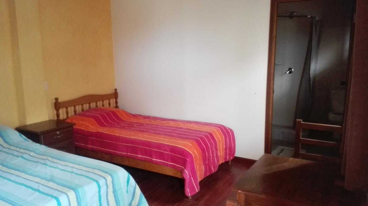 Piedra Blanca Backpackers Hostel Uyuni Exterior photo
